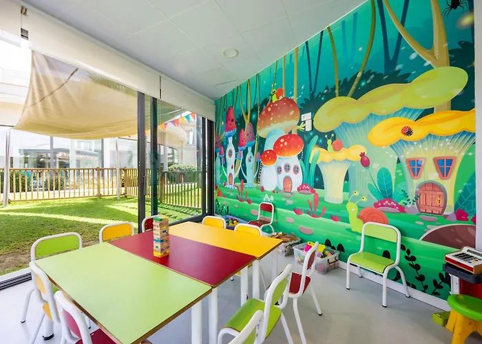 Hipotels Barrosa Park (Adults Only)